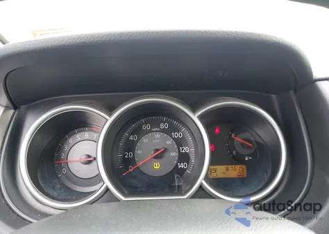 2009 Nissan Versa 1.8S z USA, uszkodzony, nr VIN 3N1BC13E19L403193